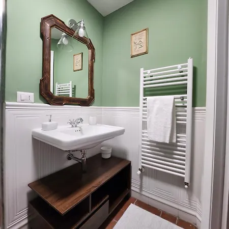 Lg In Santa Croce Florencja